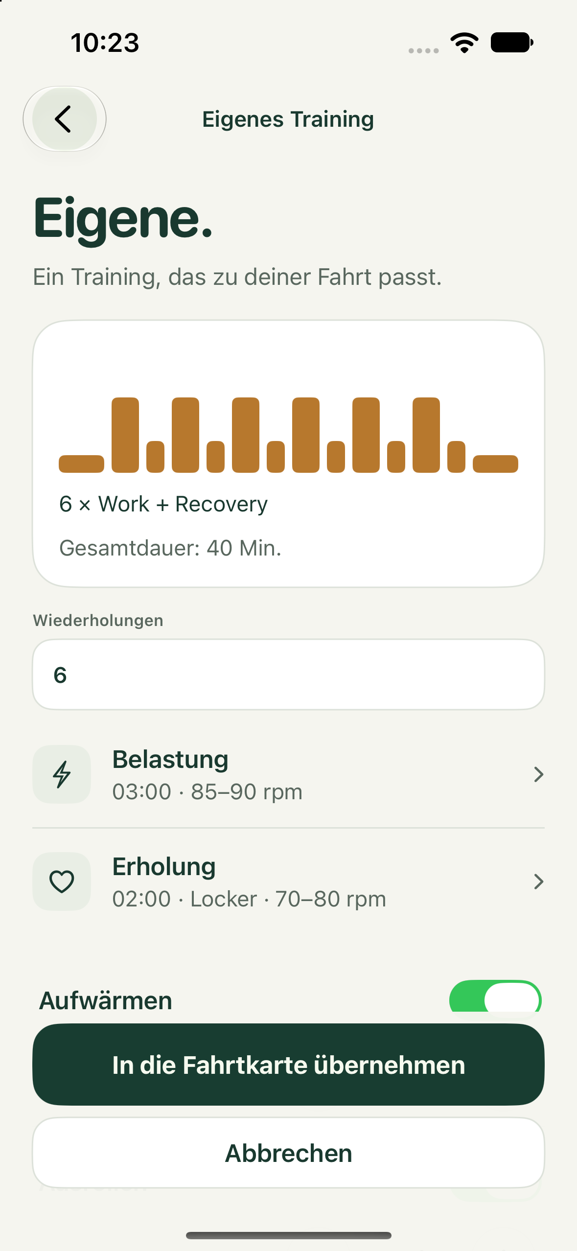 Pedal Cue zeigt den Aufbau eines eigenen Trainings mit Intervallen und Zielbereichen.